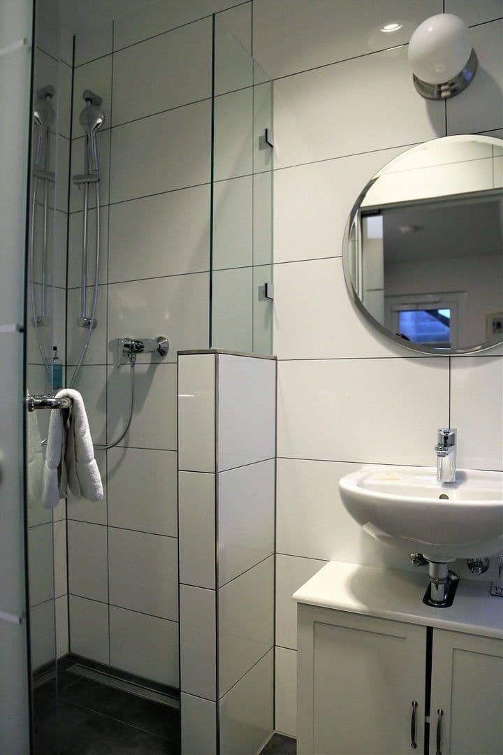 Prenájom nebytového priestoru 640 m², Mülheim an der Ruhr, Severné Porýnie - Westfálsko Prenájom nebytového priestoru 640 m², Mülheim an der Ruhr, Severné Porýnie - Westfálsko