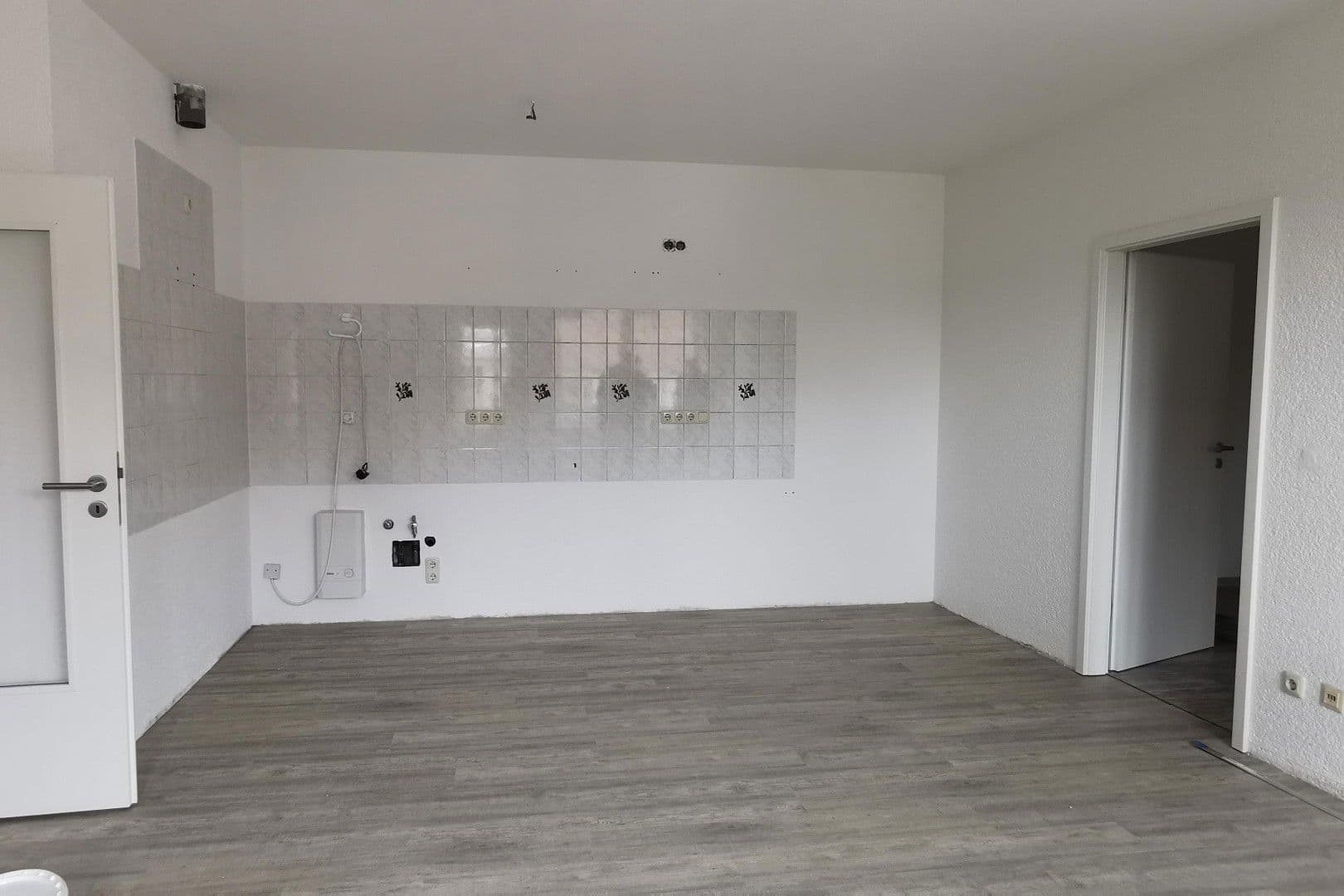 Predaj domu 1.083 m², pozemek 595 m², Köthen (Anhalt), Sasko-Anhaltsko Predaj domu 1.083 m², pozemek 595 m², Köthen (Anhalt), Sasko-Anhaltsko