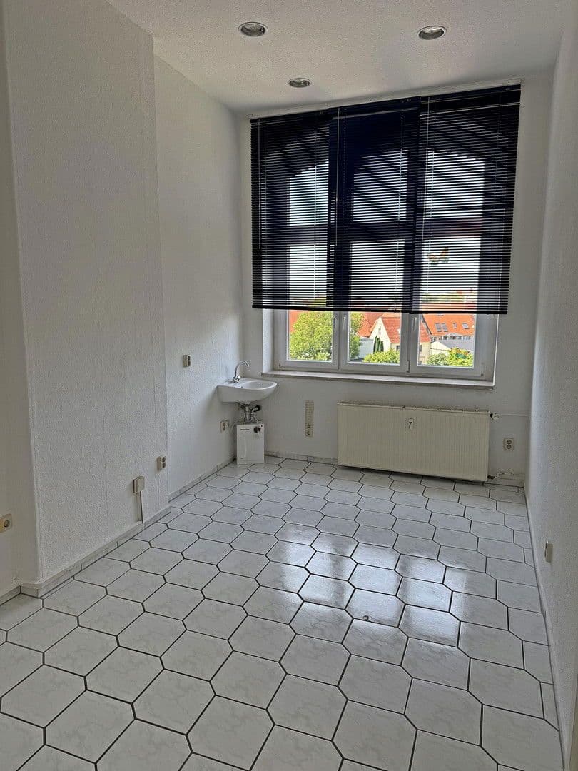 Predaj domu 1.083 m², pozemek 595 m², Köthen (Anhalt), Sasko-Anhaltsko Predaj domu 1.083 m², pozemek 595 m², Köthen (Anhalt), Sasko-Anhaltsko