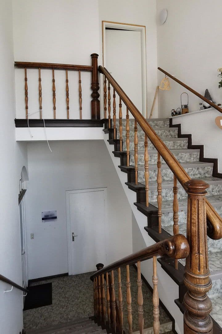 Predaj domu 1.083 m², pozemek 595 m², Köthen (Anhalt), Sasko-Anhaltsko Predaj domu 1.083 m², pozemek 595 m², Köthen (Anhalt), Sasko-Anhaltsko