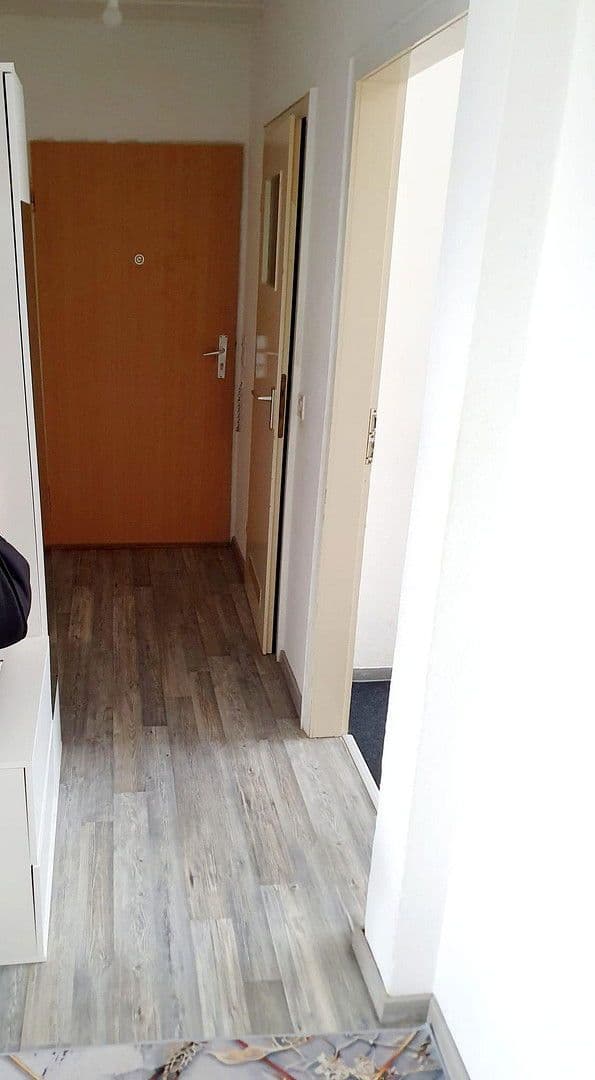 Prenájom bytu 5-izbový 100 m², Pappelstraße 11, Visselhövede, Dolné Sasko Prenájom bytu 5-izbový 100 m², Pappelstraße 11, Visselhövede, Dolné Sasko