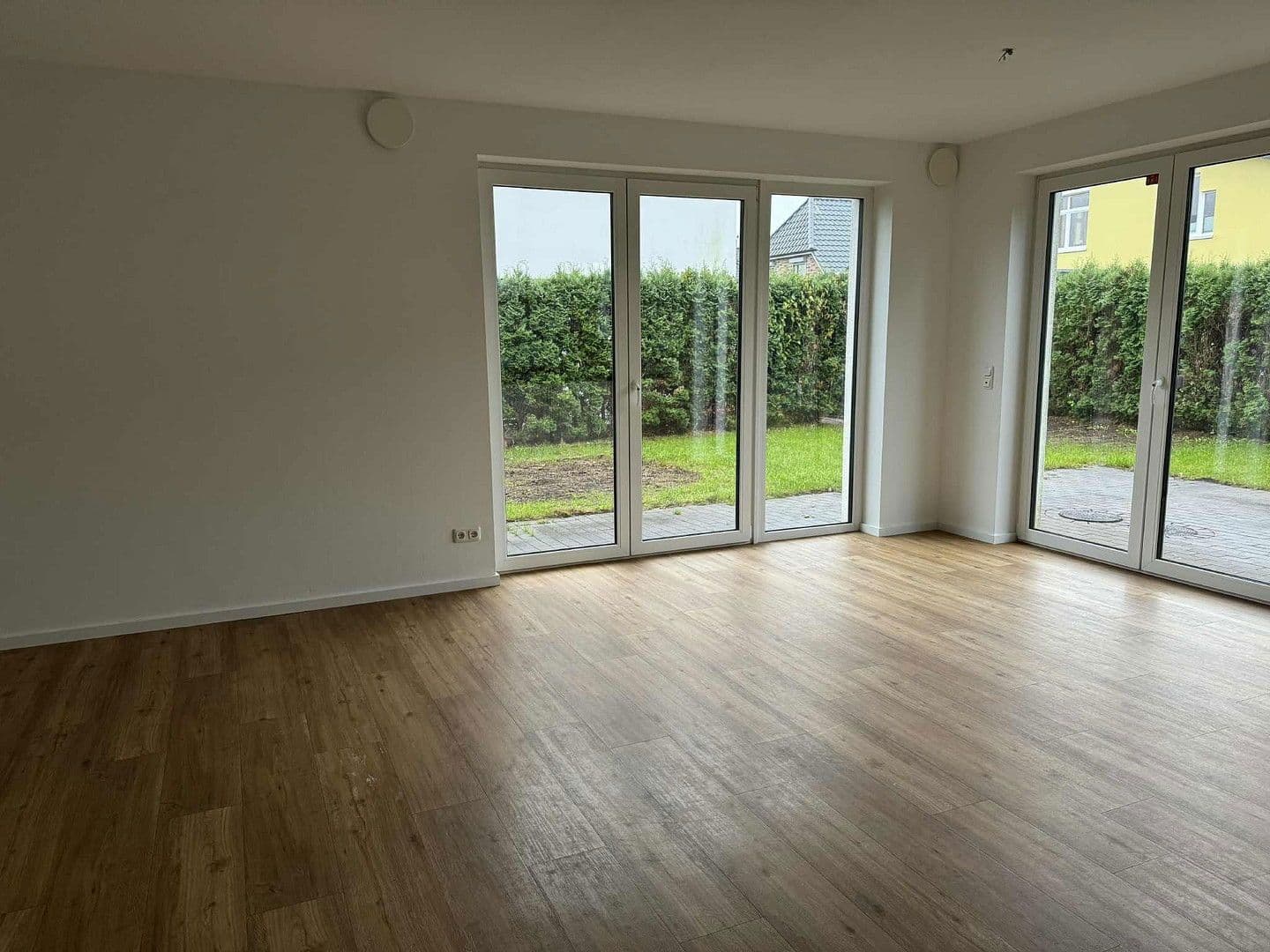 Predaj domu 130 m², pozemek 338 m², Bad Bramstedt, Šlezvicko-Holštajnsko Predaj domu 130 m², pozemek 338 m², Bad Bramstedt, Šlezvicko-Holštajnsko