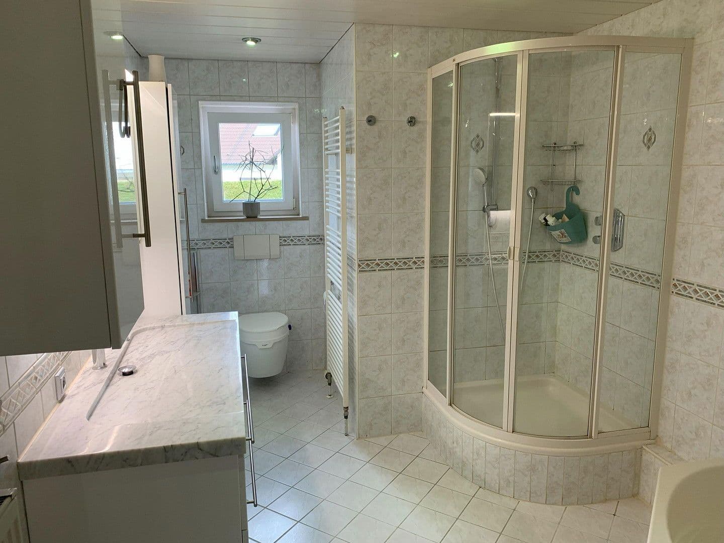 Predaj domu 230 m², pozemek 923 m², Eckental, Bavorsko Predaj domu 230 m², pozemek 923 m², Eckental, Bavorsko