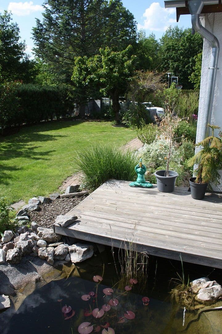 Predaj domu 230 m², pozemek 923 m², Eckental, Bavorsko Predaj domu 230 m², pozemek 923 m², Eckental, Bavorsko