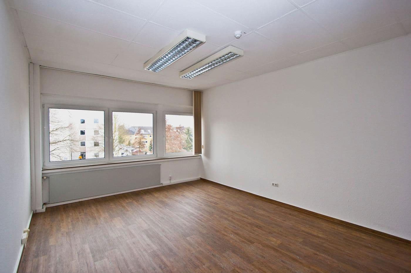 Prenájom kancelárie 5.500 m², Marsbruchstraße 133, Dortmund, Severné Porýnie - Westfálsko Prenájom kancelárie 5.500 m², Marsbruchstraße 133, Dortmund, Severné Porýnie - Westfálsko