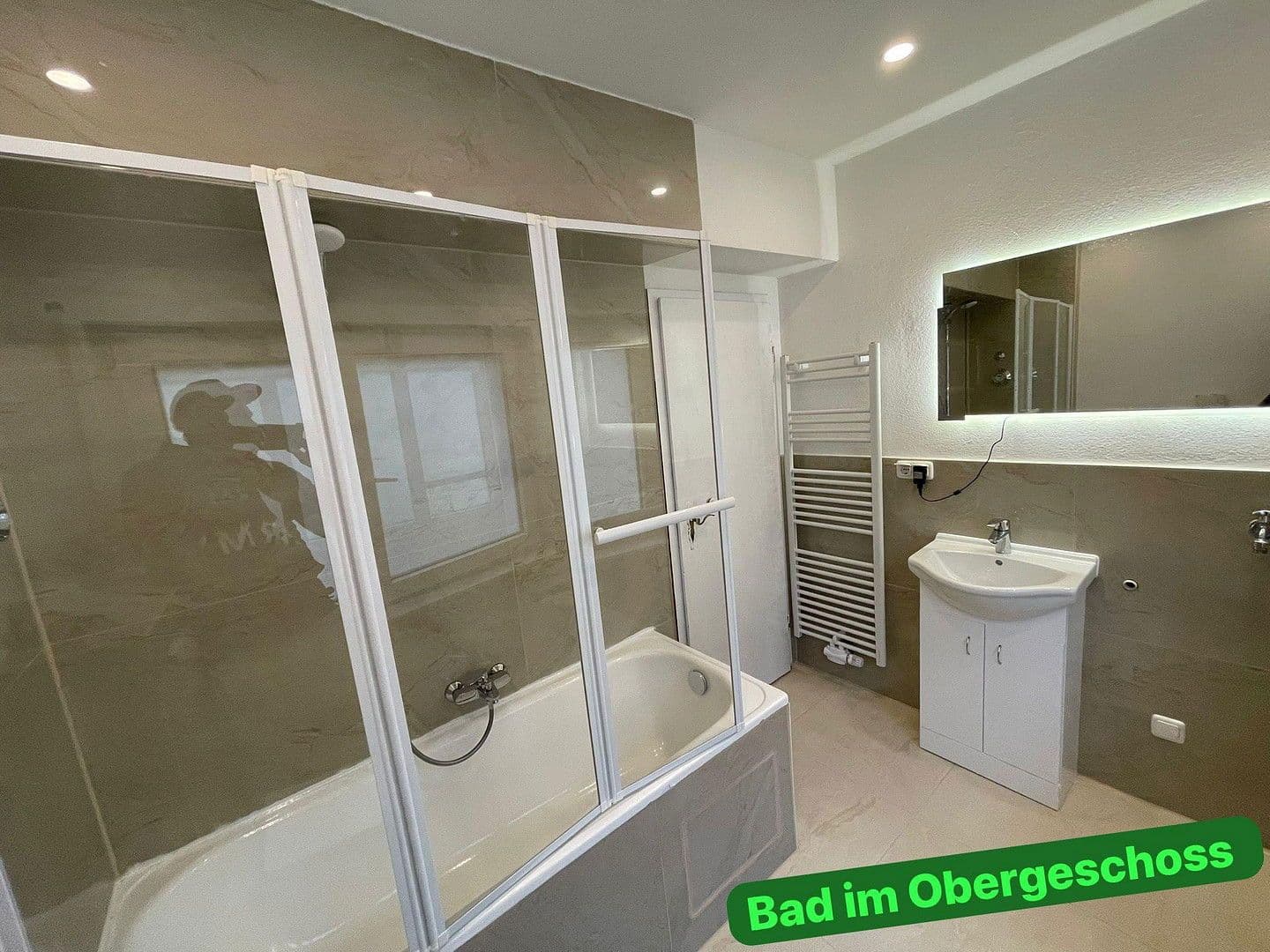 Prenájom bytu 5-izbový 90 m², Wetzlar, Hesensko Prenájom bytu 5-izbový 90 m², Wetzlar, Hesensko