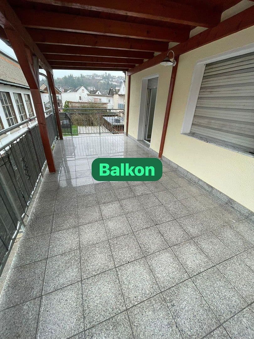 Prenájom bytu 5-izbový 90 m², Wetzlar, Hesensko Prenájom bytu 5-izbový 90 m², Wetzlar, Hesensko