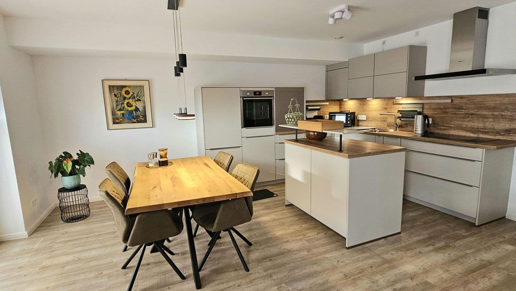 Predaj bytu 2-izbový 80 m², Nienhagen, Dolné Sasko Predaj bytu 2-izbový 80 m², Nienhagen, Dolné Sasko