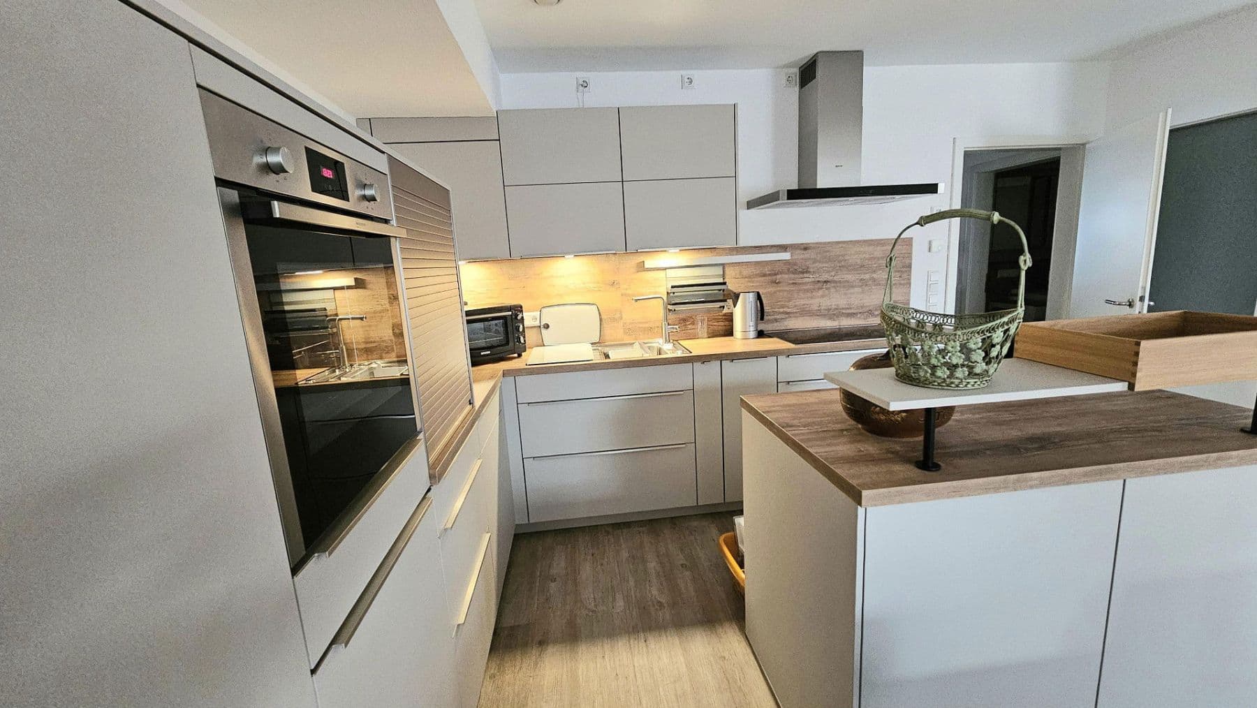 Predaj bytu 2-izbový 80 m², Nienhagen, Dolné Sasko Predaj bytu 2-izbový 80 m², Nienhagen, Dolné Sasko