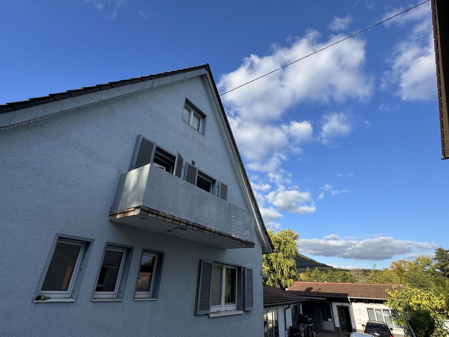 Prenájom domu 195 m², pozemek 350 m², Weinstrasse 181, Albersweiler, Porýnie-Falcko Prenájom domu 195 m², pozemek 350 m², Weinstrasse 181, Albersweiler, Porýnie-Falcko