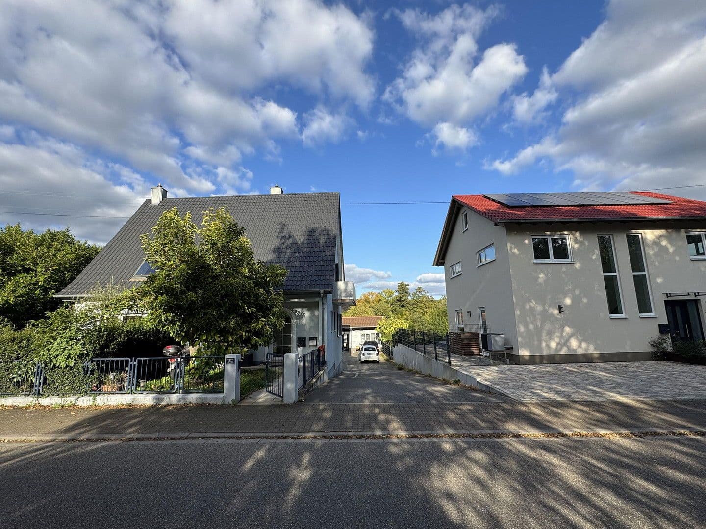 Prenájom domu 195 m², pozemek 350 m², Weinstrasse 181, Albersweiler, Porýnie-Falcko Prenájom domu 195 m², pozemek 350 m², Weinstrasse 181, Albersweiler, Porýnie-Falcko