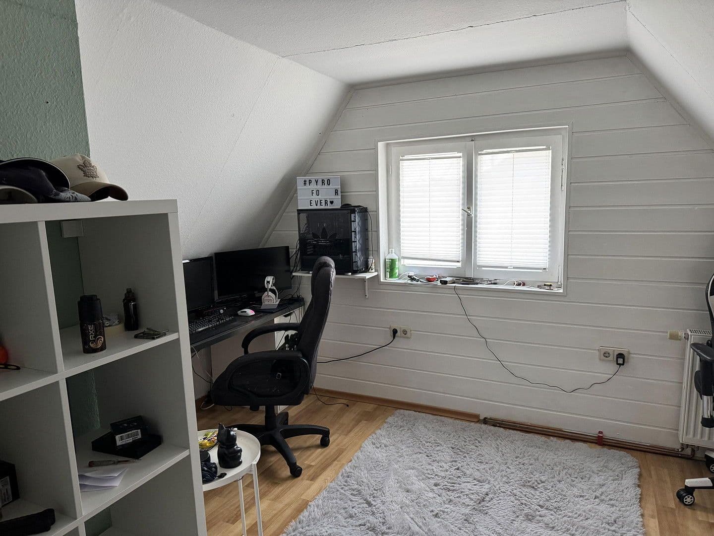 Prenájom domu 195 m², pozemek 350 m², Weinstrasse 181, Albersweiler, Porýnie-Falcko Prenájom domu 195 m², pozemek 350 m², Weinstrasse 181, Albersweiler, Porýnie-Falcko