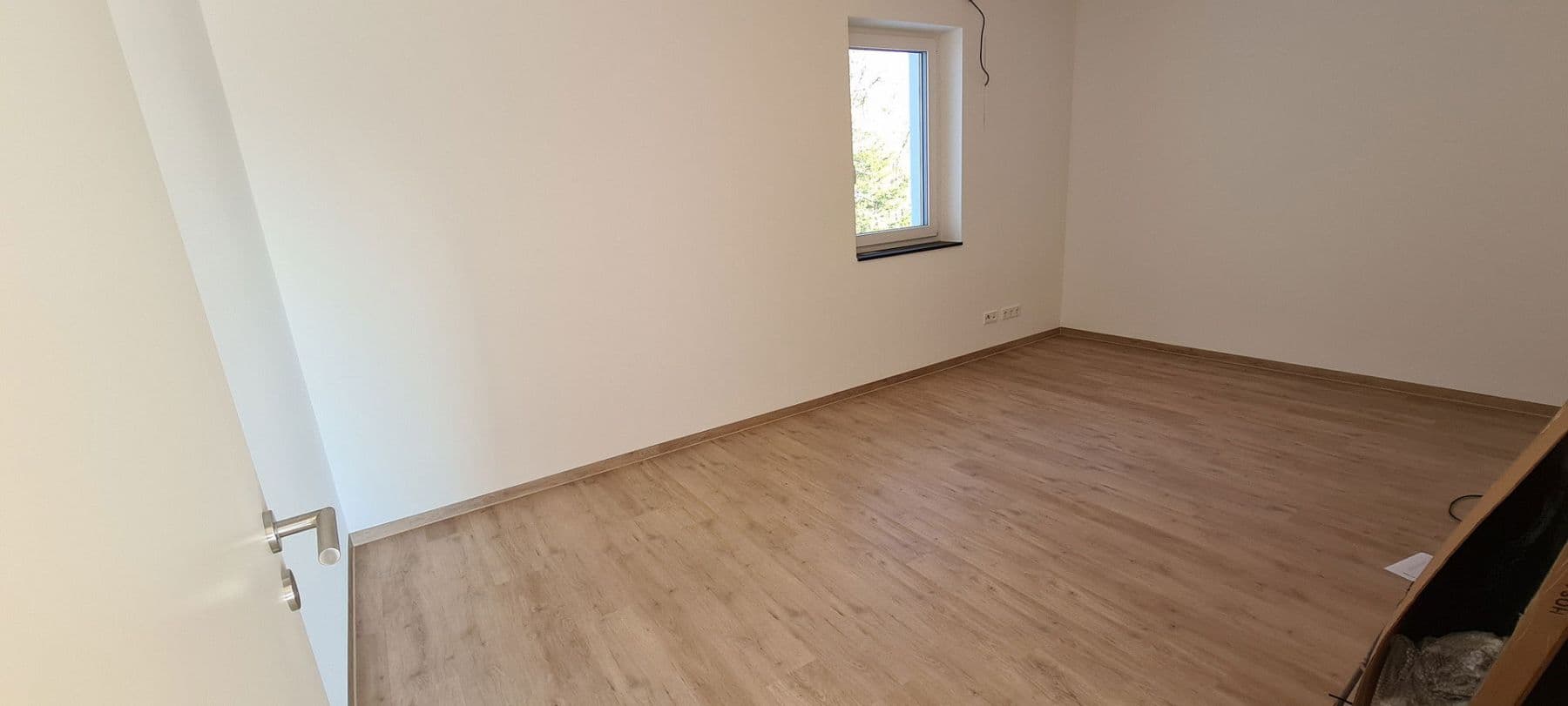 Prenájom bytu 3-izbový 87 m², Überlingen, Bádensko-Wurttembersko Prenájom bytu 3-izbový 87 m², Überlingen, Bádensko-Wurttembersko