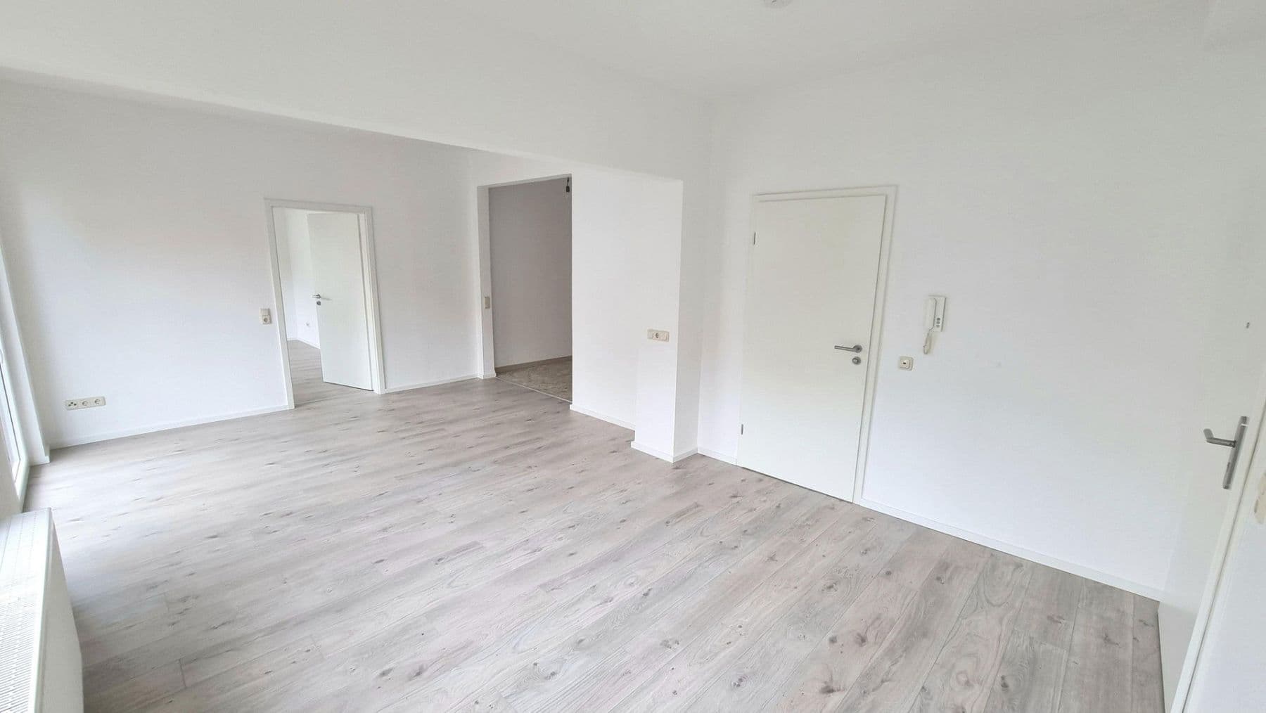 Prenájom bytu 2-izbový 60 m², Ilsede, Dolné Sasko Prenájom bytu 2-izbový 60 m², Ilsede, Dolné Sasko