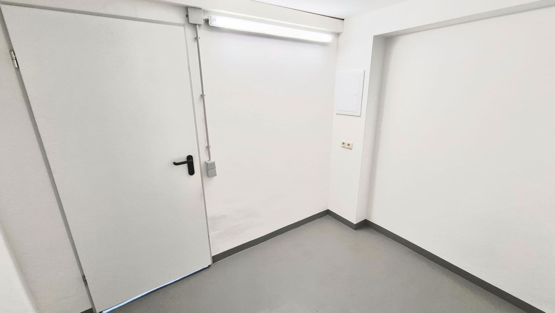 Prenájom bytu 2-izbový 60 m², Ilsede, Dolné Sasko Prenájom bytu 2-izbový 60 m², Ilsede, Dolné Sasko