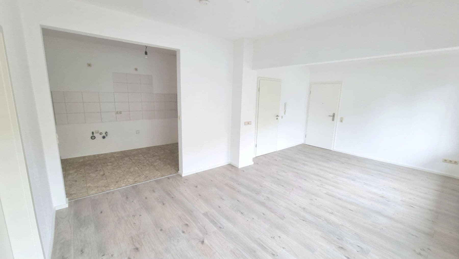 Prenájom bytu 2-izbový 60 m², Ilsede, Dolné Sasko Prenájom bytu 2-izbový 60 m², Ilsede, Dolné Sasko