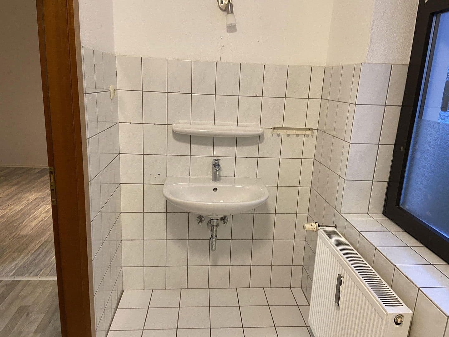 Prenájom bytu 5-izbový 105 m², Flurstr.41, Oberhausen, Severné Porýnie - Westfálsko Prenájom bytu 5-izbový 105 m², Flurstr.41, Oberhausen, Severné Porýnie - Westfálsko