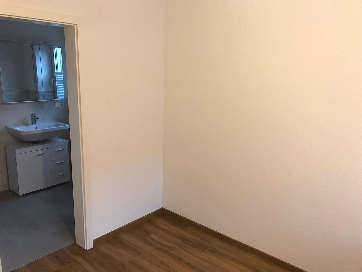 Prenájom bytu 2-izbový 34 m², Pfatter, Bavorsko Prenájom bytu 2-izbový 34 m², Pfatter, Bavorsko