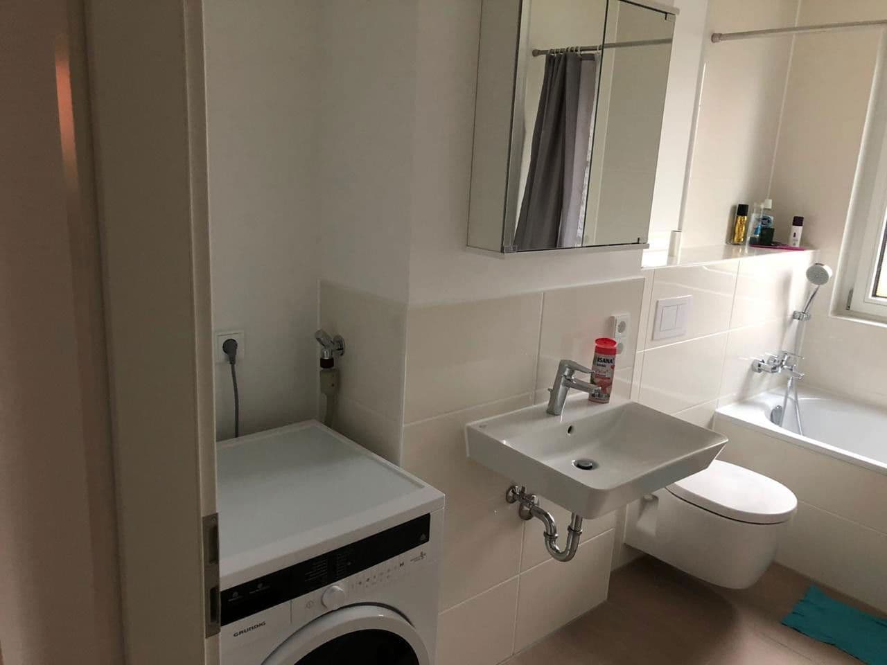 Prenájom bytu 10 m², Konrad-Celtis-Str. 103, München, Bavorsko Prenájom bytu 10 m², Konrad-Celtis-Str. 103, München, Bavorsko