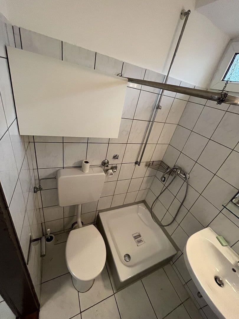 Prenájom bytu 1-izbový 26 m², Mainz, Porýnie-Falcko Prenájom bytu 1-izbový 26 m², Mainz, Porýnie-Falcko