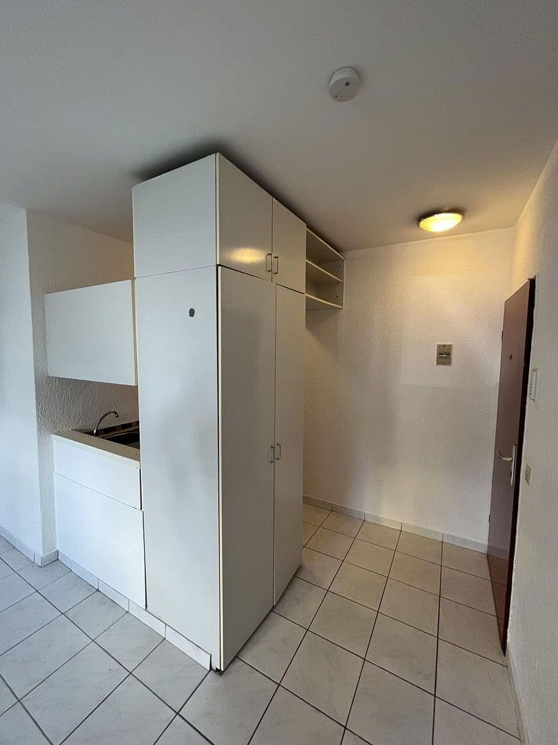 Prenájom bytu 1-izbový 26 m², Mainz, Porýnie-Falcko Prenájom bytu 1-izbový 26 m², Mainz, Porýnie-Falcko