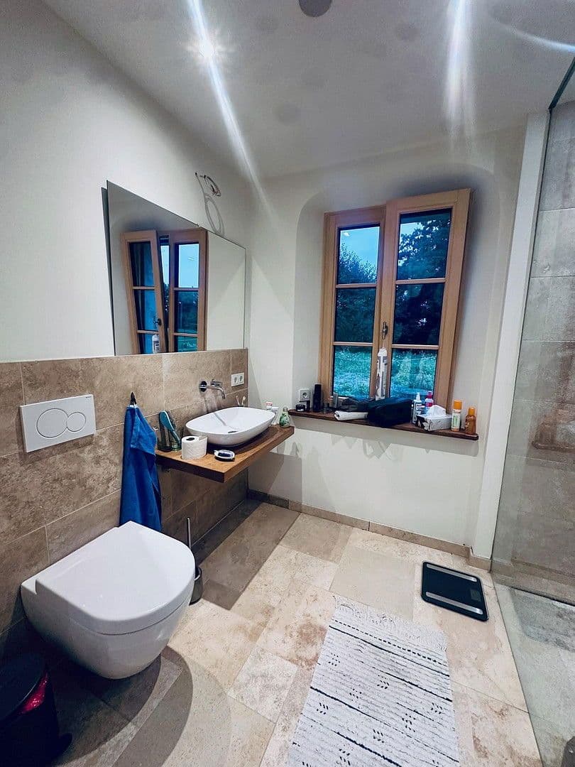 Predaj domu 260 m², pozemek 9.000 m², Glauchauer Straße 12, Glauchau, Sasko Predaj domu 260 m², pozemek 9.000 m², Glauchauer Straße 12, Glauchau, Sasko