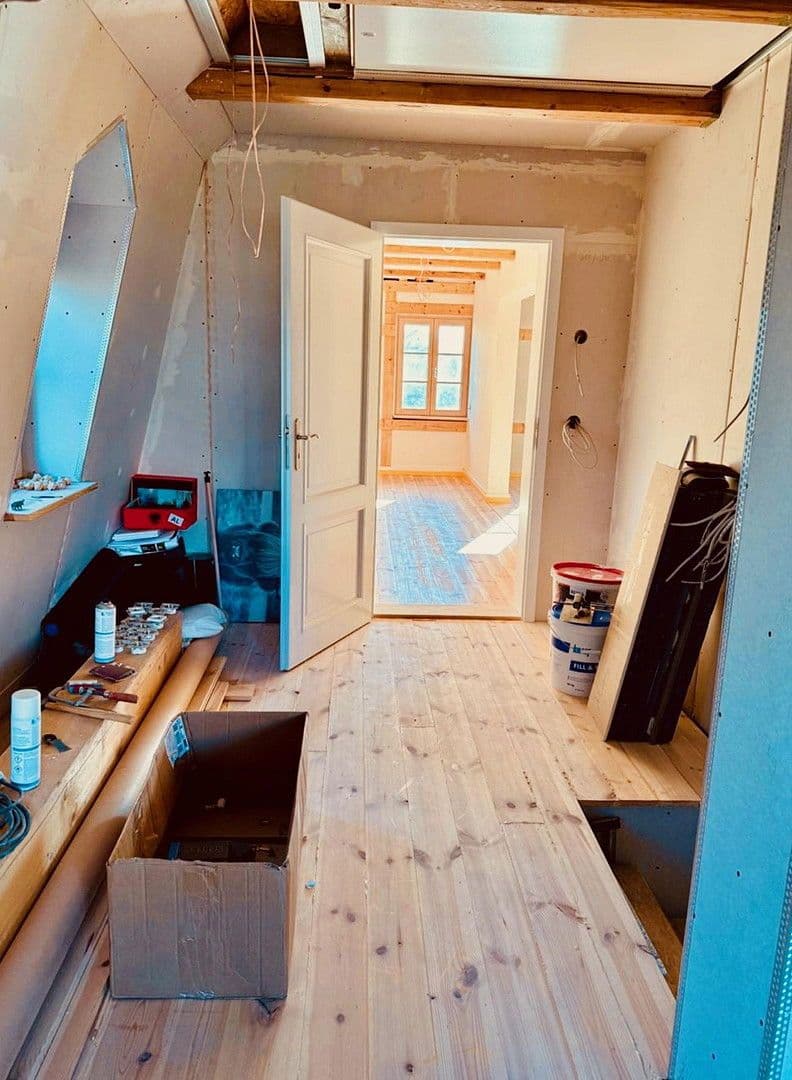 Predaj domu 260 m², pozemek 9.000 m², Glauchauer Straße 12, Glauchau, Sasko Predaj domu 260 m², pozemek 9.000 m², Glauchauer Straße 12, Glauchau, Sasko