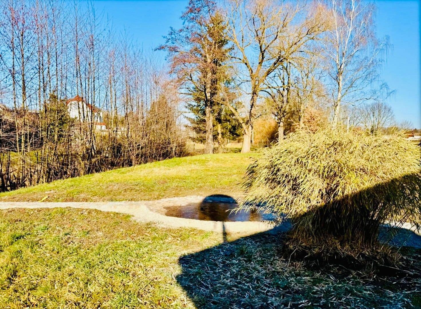 Predaj domu 260 m², pozemek 9.000 m², Glauchauer Straße 12, Glauchau, Sasko Predaj domu 260 m², pozemek 9.000 m², Glauchauer Straße 12, Glauchau, Sasko