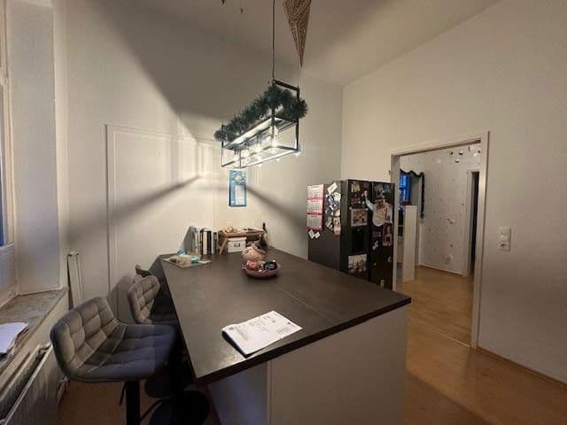 Prenájom bytu 4-izbový 126 m², Uhlemeyerstr. 15, Hannover, Dolné Sasko Prenájom bytu 4-izbový 126 m², Uhlemeyerstr. 15, Hannover, Dolné Sasko