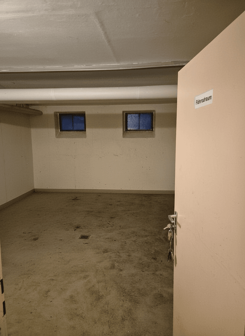 Prenájom bytu 2-izbový 67 m², Berliner Straße 64, Steinbach (Taunus), Hesensko Prenájom bytu 2-izbový 67 m², Berliner Straße 64, Steinbach (Taunus), Hesensko