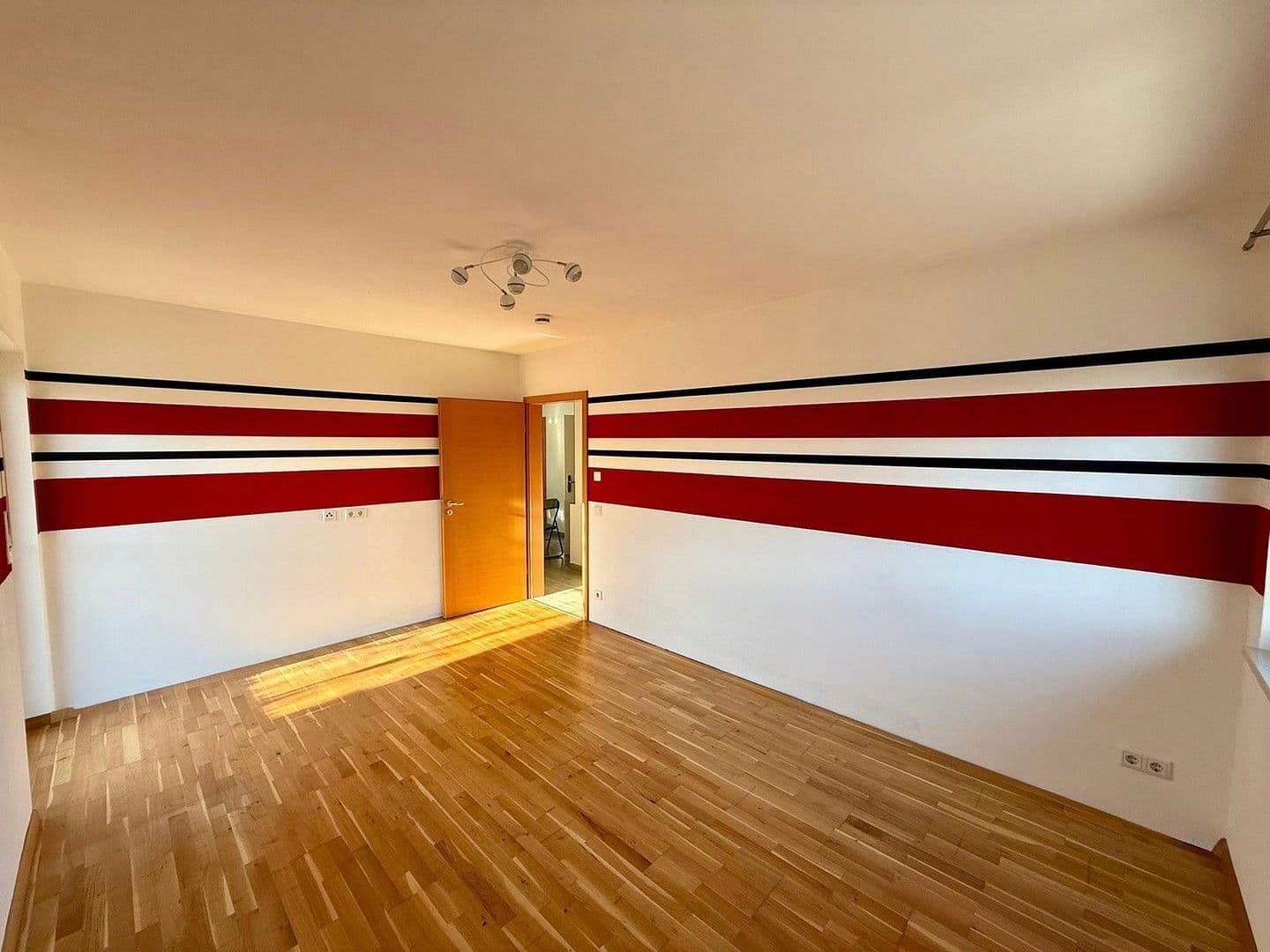 Predaj bytu 3-izbový 82 m², Burglengenfeld, Bavorsko Predaj bytu 3-izbový 82 m², Burglengenfeld, Bavorsko