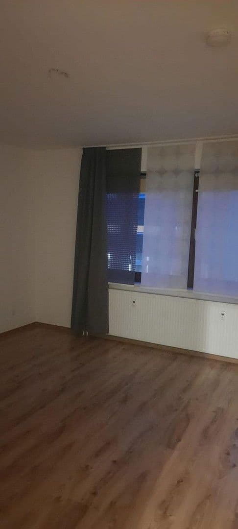 Prenájom bytu 3-izbový 78 m², Schlachthofstraße 9, Häfen - Bremerhaven, Brémy Prenájom bytu 3-izbový 78 m², Schlachthofstraße 9, Häfen - Bremerhaven, Brémy