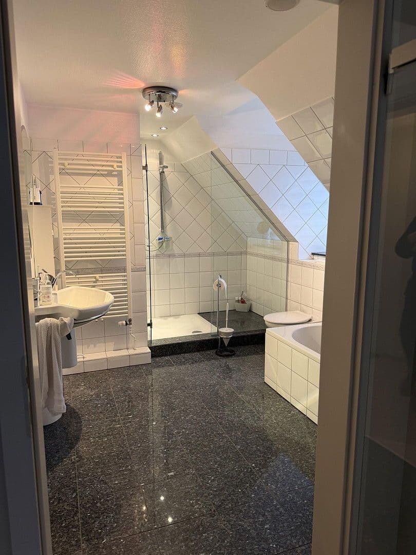 Predaj domu 140 m², pozemek 370 m², Winsen (Luhe), Dolné Sasko Predaj domu 140 m², pozemek 370 m², Winsen (Luhe), Dolné Sasko