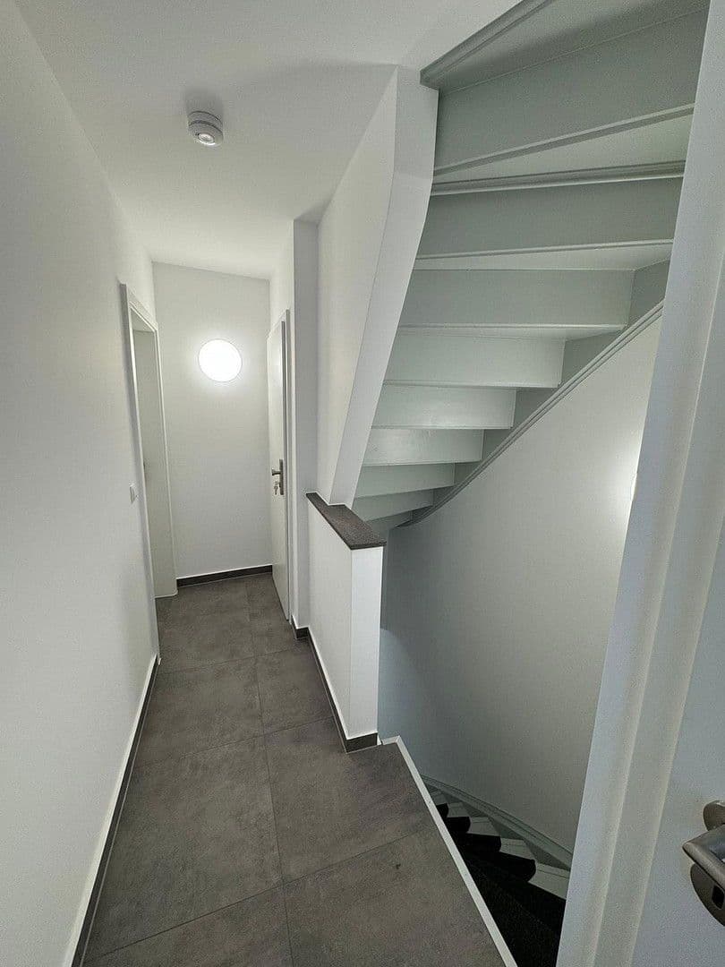 Prenájom bytu 1-izbový 55 m², Burgfrieden 20, Mayen, Porýnie-Falcko Prenájom bytu 1-izbový 55 m², Burgfrieden 20, Mayen, Porýnie-Falcko