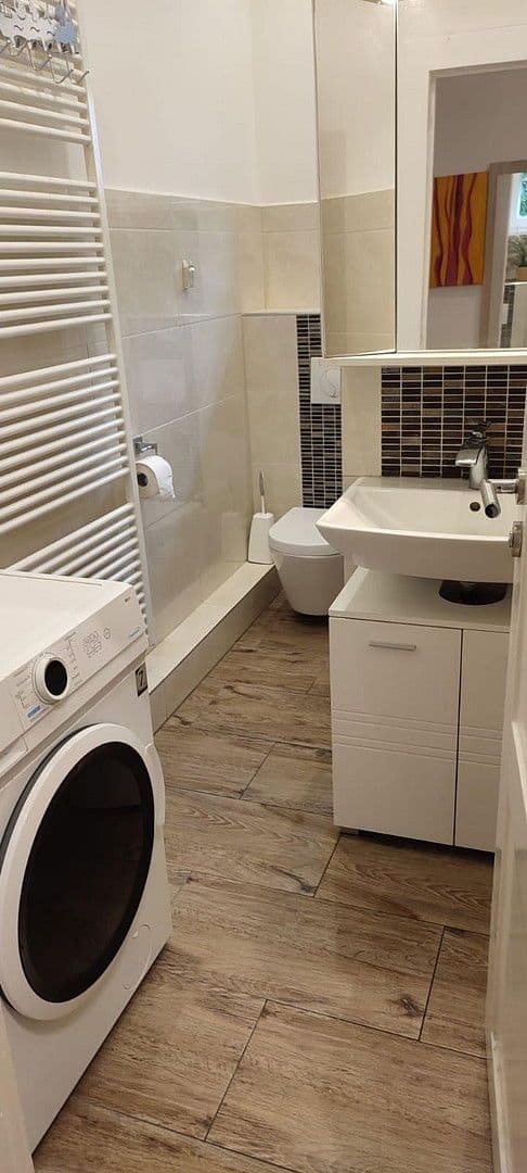 Predaj bytu 2-izbový 52 m², Berlin, Berlín Predaj bytu 2-izbový 52 m², Berlin, Berlín