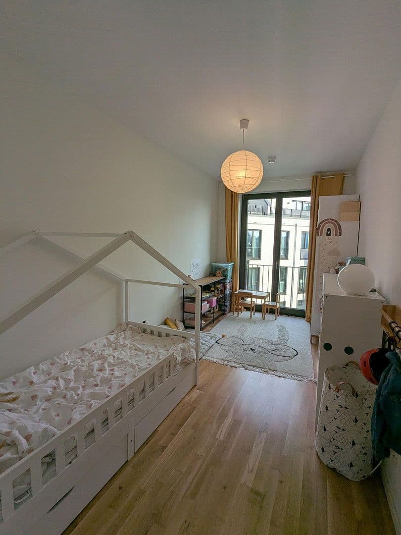 Predaj bytu 4-izbový 108 m², Odinstraße 23, Berlin, Berlín Predaj bytu 4-izbový 108 m², Odinstraße 23, Berlin, Berlín