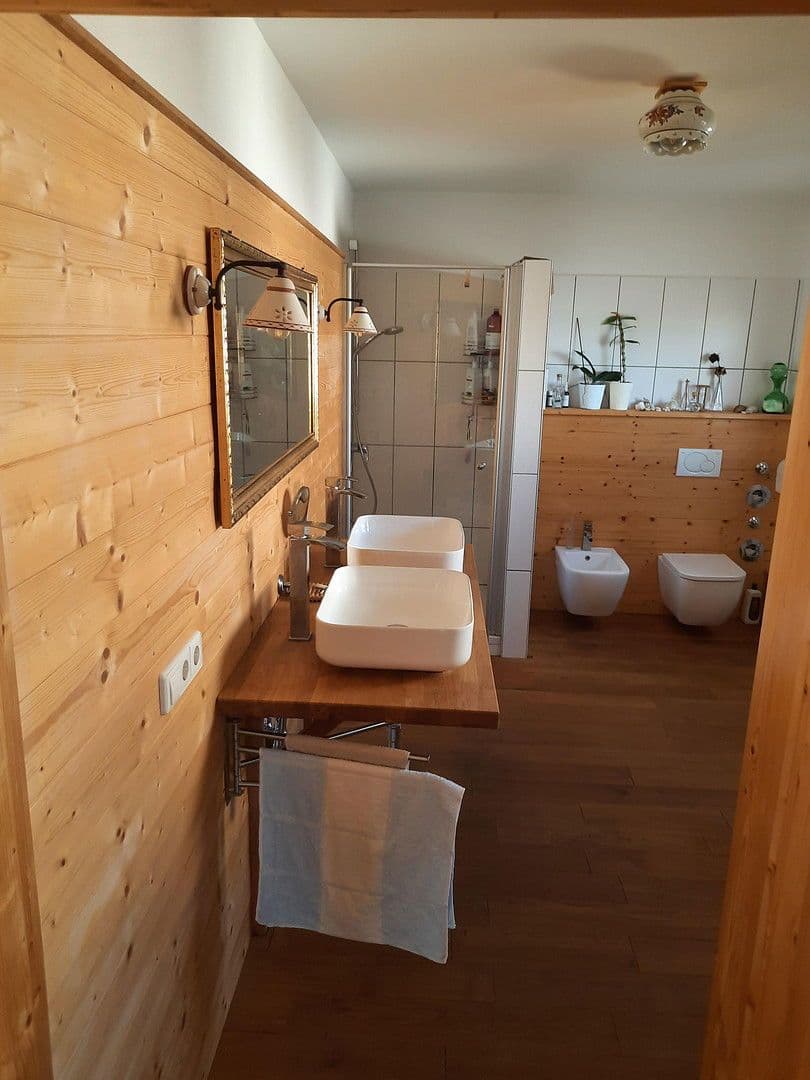 Predaj bytu 3-izbový 96 m², Schömberg, Bádensko-Wurttembersko Predaj bytu 3-izbový 96 m², Schömberg, Bádensko-Wurttembersko