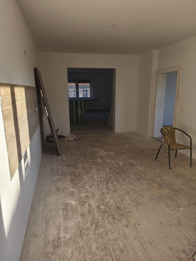 Predaj domu 330 m², pozemek 327 m², Leipzigerstraße 50, Doberlug-Kirchhain, Brandenbursko Predaj domu 330 m², pozemek 327 m², Leipzigerstraße 50, Doberlug-Kirchhain, Brandenbursko