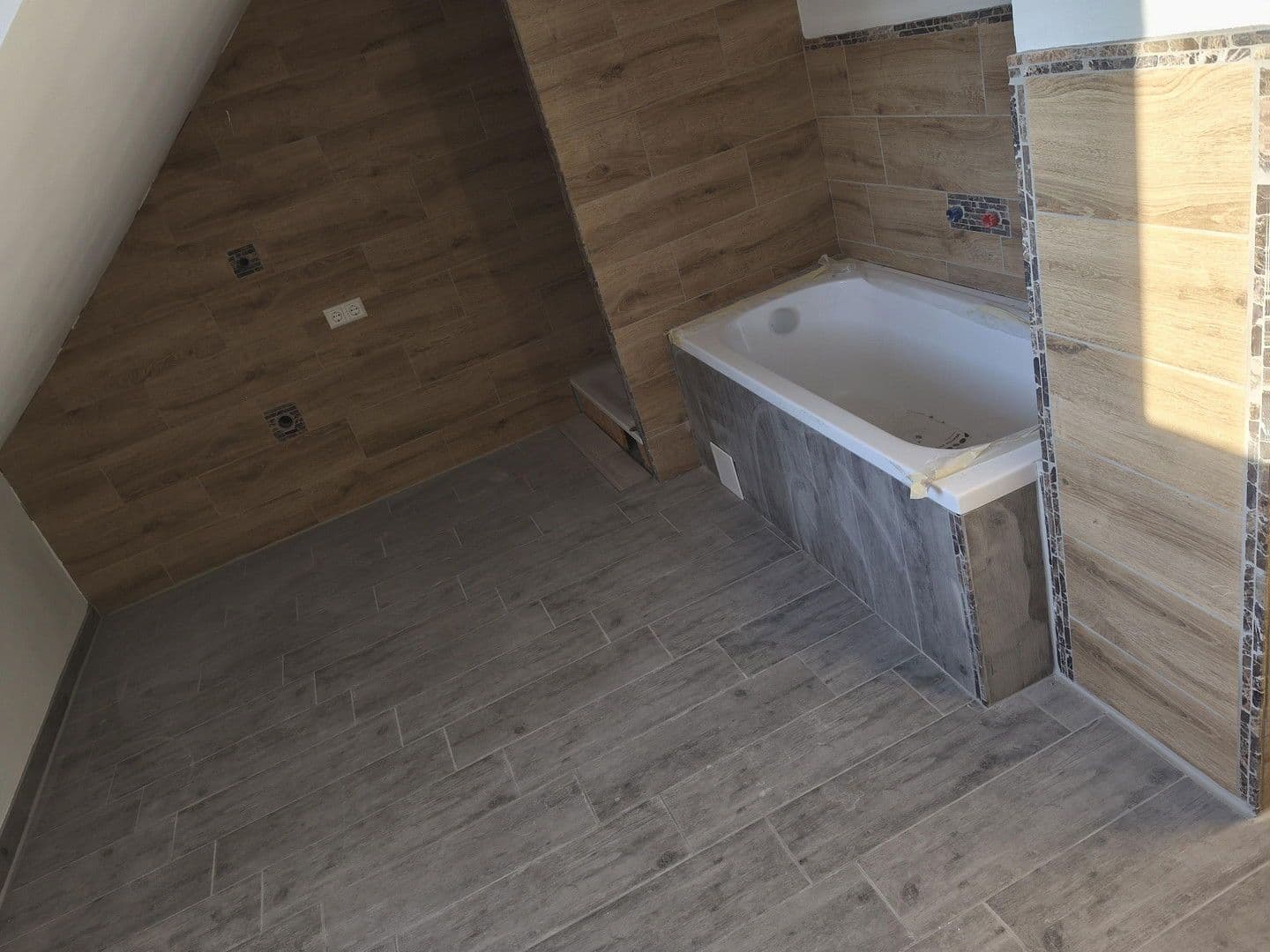 Predaj domu 330 m², pozemek 327 m², Leipzigerstraße 50, Doberlug-Kirchhain, Brandenbursko Predaj domu 330 m², pozemek 327 m², Leipzigerstraße 50, Doberlug-Kirchhain, Brandenbursko