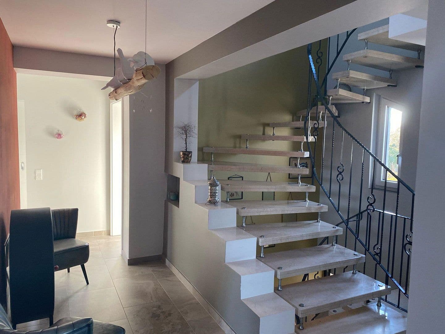 Predaj domu 253 m², pozemek 550 m², Karlsruhe, Bádensko-Wurttembersko Predaj domu 253 m², pozemek 550 m², Karlsruhe, Bádensko-Wurttembersko