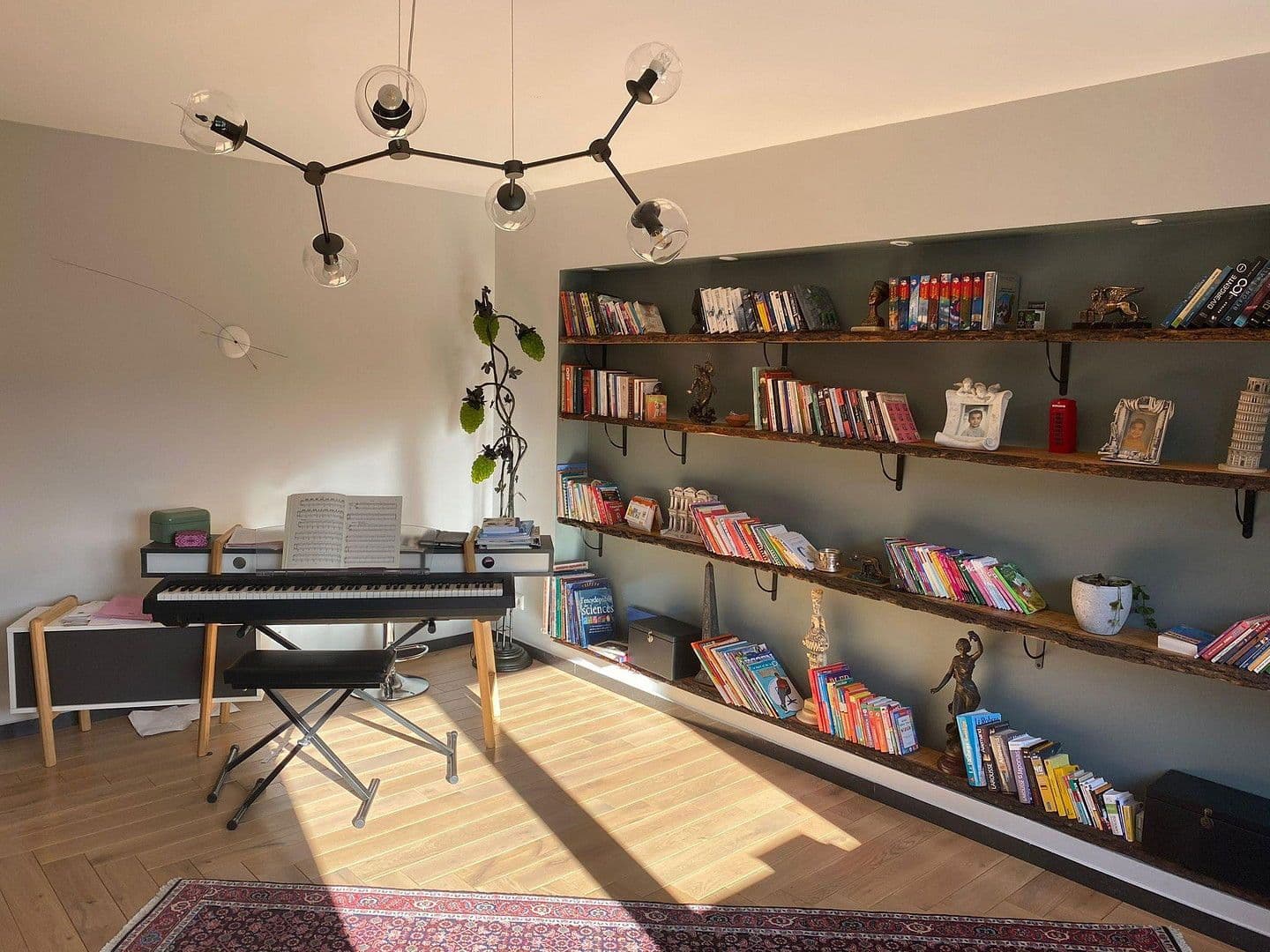 Predaj domu 253 m², pozemek 550 m², Karlsruhe, Bádensko-Wurttembersko Predaj domu 253 m², pozemek 550 m², Karlsruhe, Bádensko-Wurttembersko