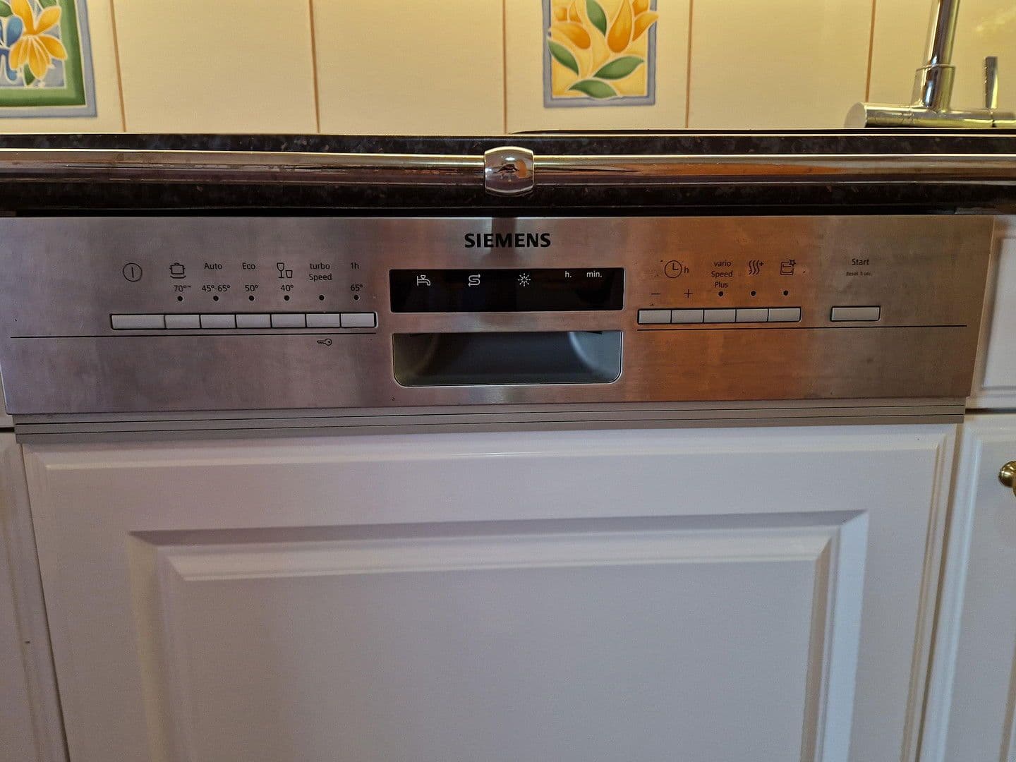 Prenájom bytu 3-izbový 74 m², Margeritengasse 11/Top 101, Wiener Neustadt, Dolné Rakúsko Prenájom bytu 3-izbový 74 m², Margeritengasse 11/Top 101, Wiener Neustadt, Dolné Rakúsko