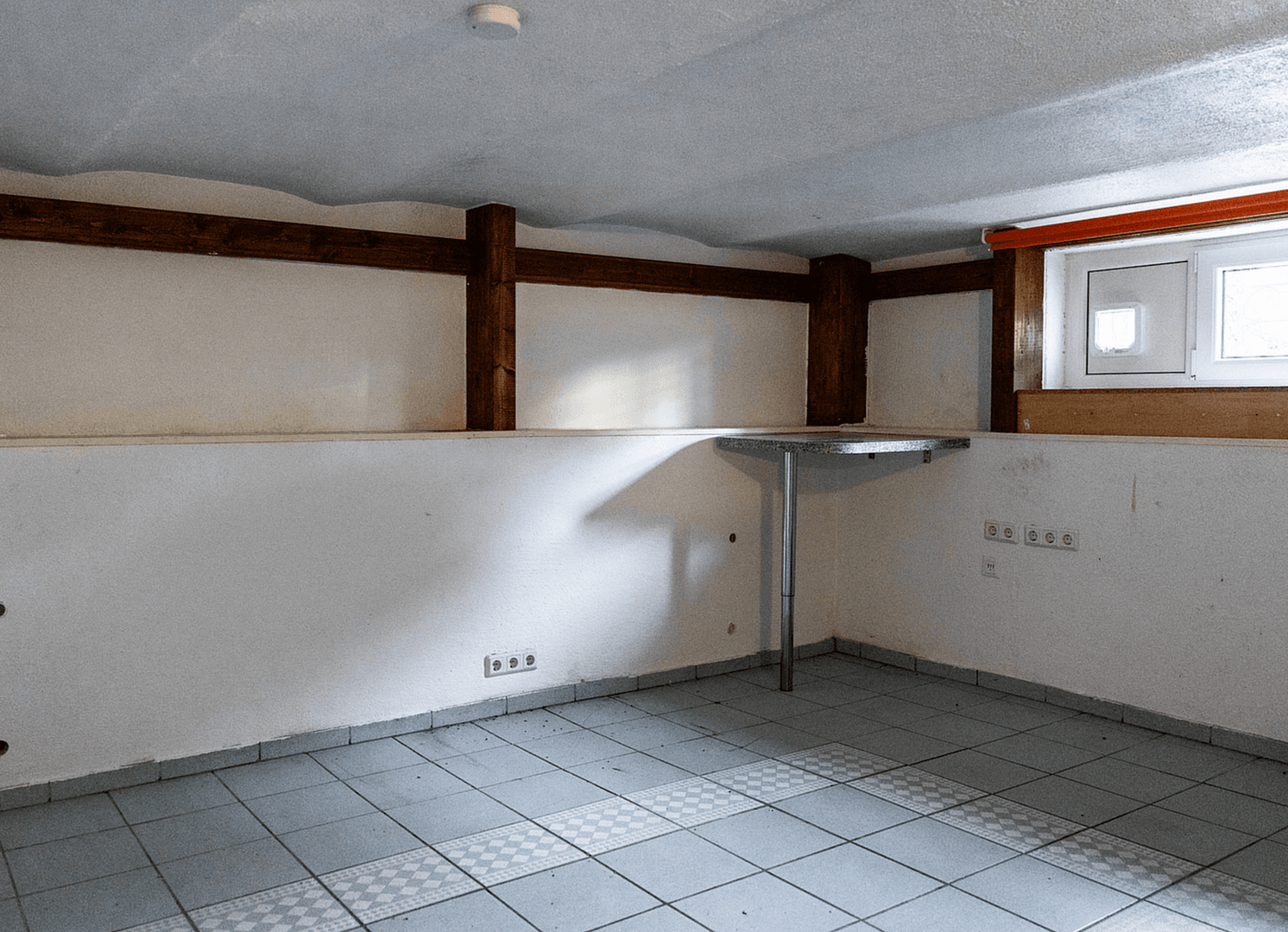 Predaj domu 89 m², pozemek 571 m², Bremerhaven, Brémy Predaj domu 89 m², pozemek 571 m², Bremerhaven, Brémy