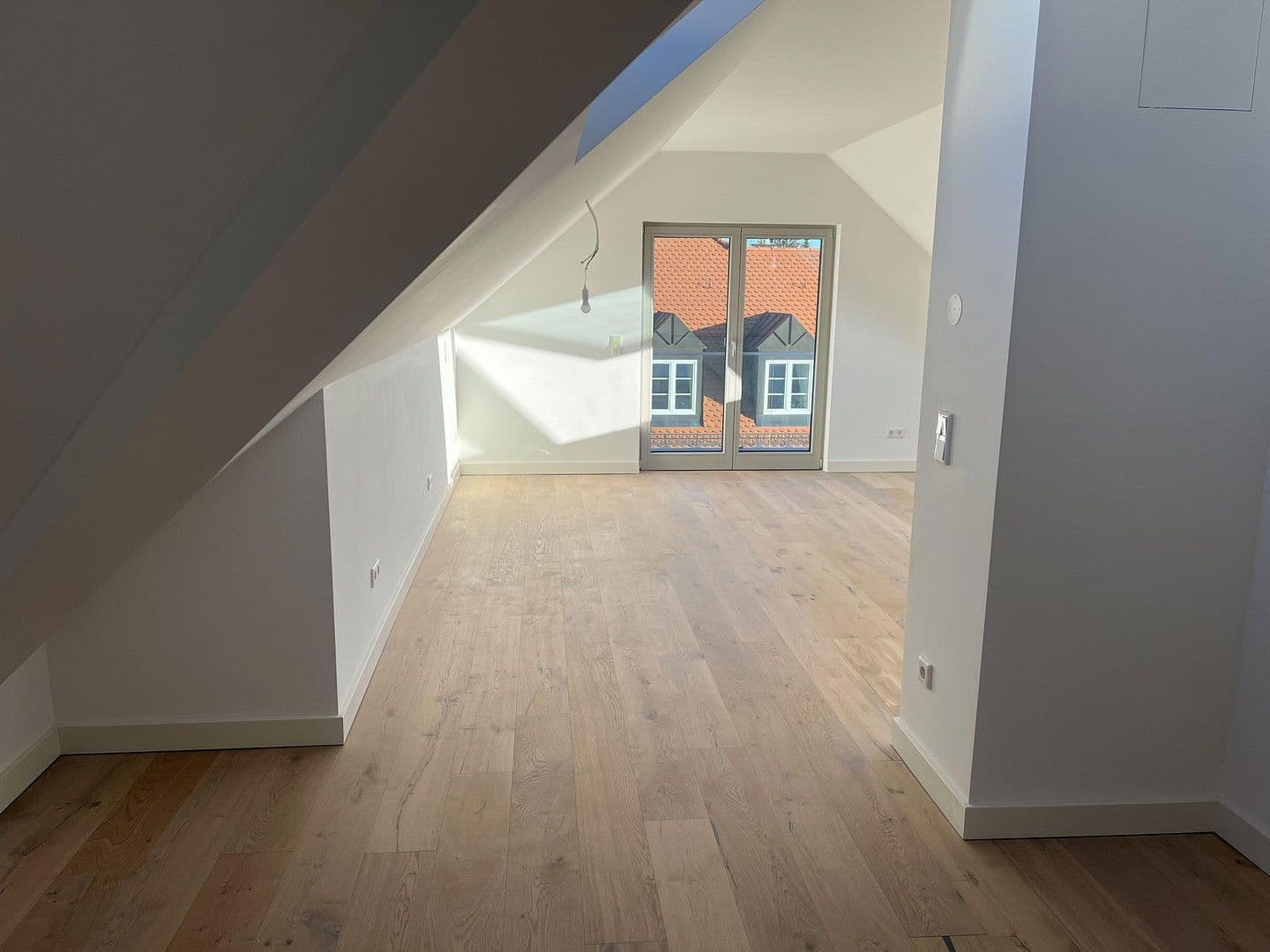 Predaj bytu 3-izbový 100 m², Planegg, Bavorsko Predaj bytu 3-izbový 100 m², Planegg, Bavorsko