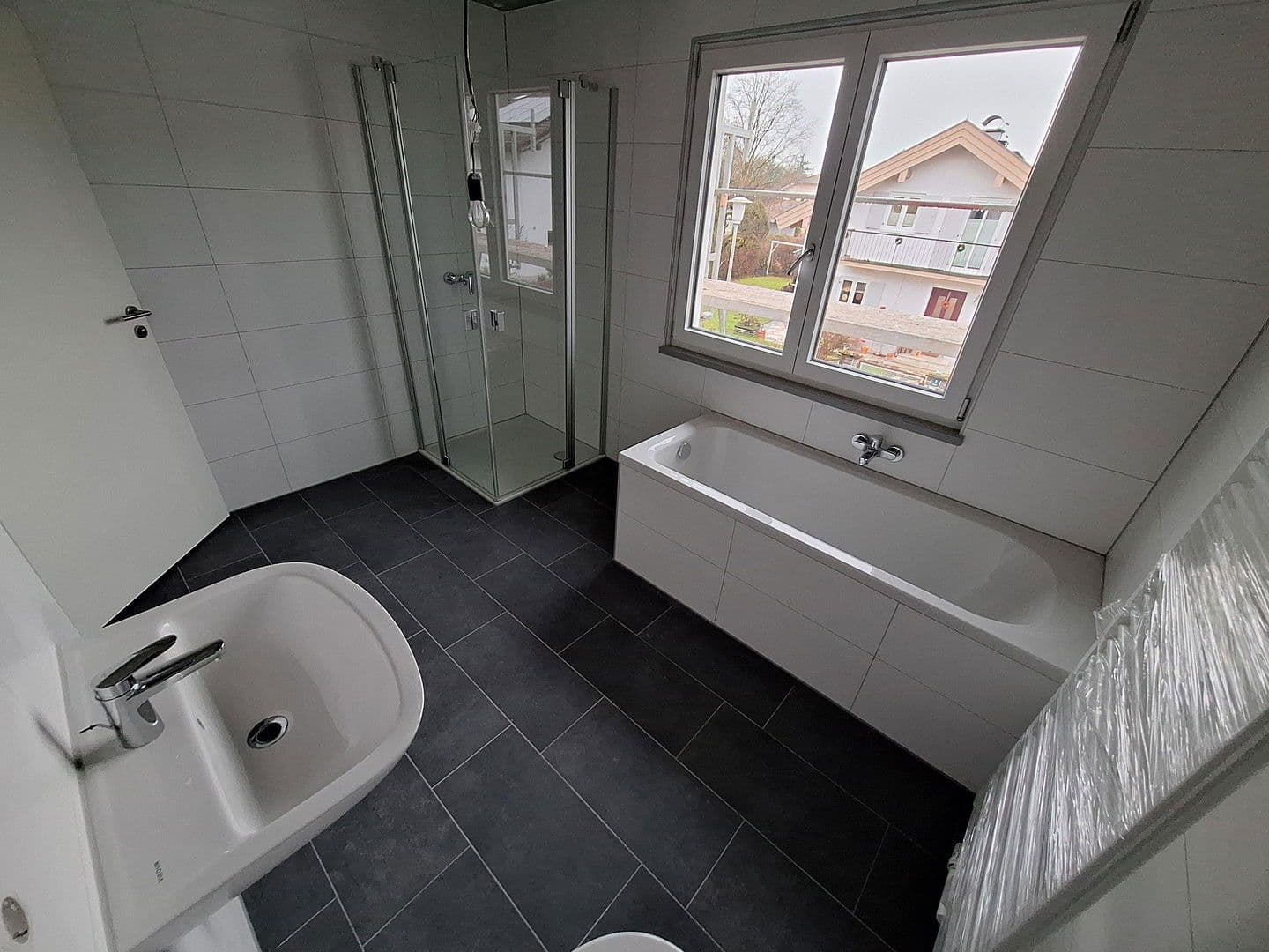 Prenájom domu 152 m², pozemek 320 m², Edling, Bavorsko Prenájom domu 152 m², pozemek 320 m², Edling, Bavorsko