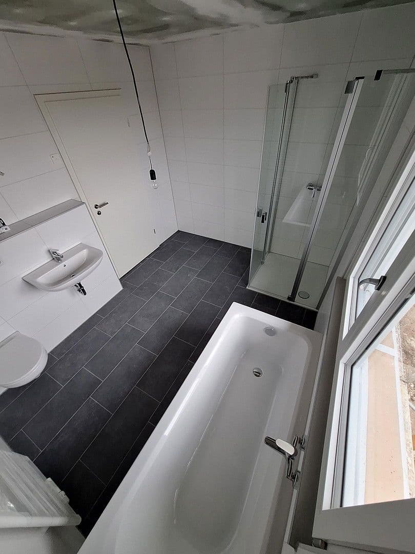 Prenájom domu 152 m², pozemek 320 m², Edling, Bavorsko Prenájom domu 152 m², pozemek 320 m², Edling, Bavorsko