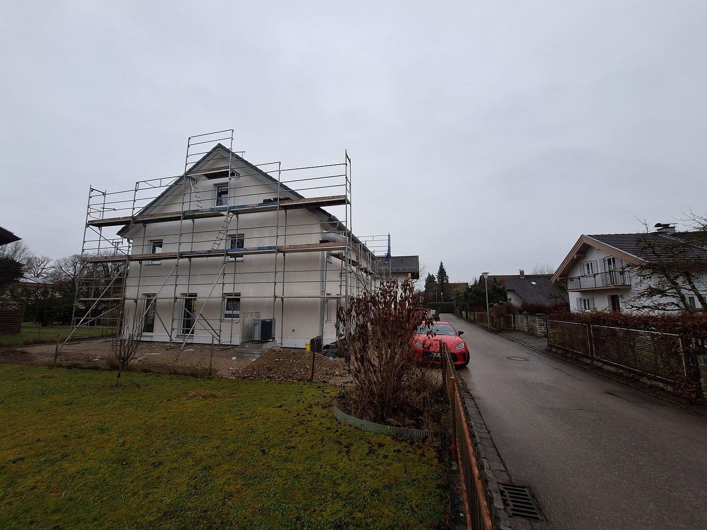 Prenájom domu 152 m², pozemek 320 m², Edling, Bavorsko Prenájom domu 152 m², pozemek 320 m², Edling, Bavorsko