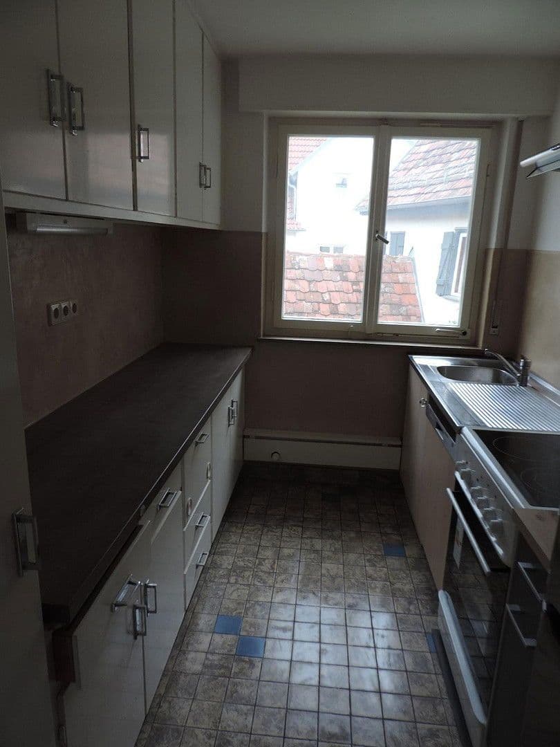 Prenájom bytu 2-izbový 55 m², Glemsgaustr., Weilimdorf, Bádensko-Wurttembersko Prenájom bytu 2-izbový 55 m², Glemsgaustr., Weilimdorf, Bádensko-Wurttembersko