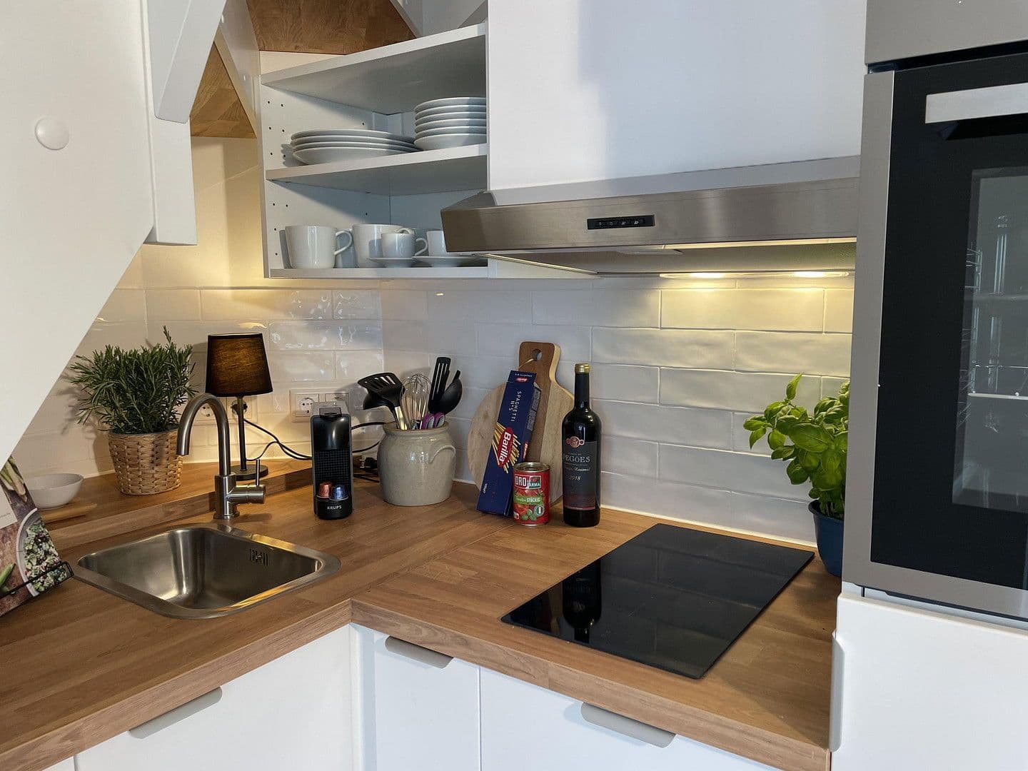 Prenájom bytu 1-izbový 42 m², Schwedterstr. 0, Berlin, Berlín Prenájom bytu 1-izbový 42 m², Schwedterstr. 0, Berlin, Berlín