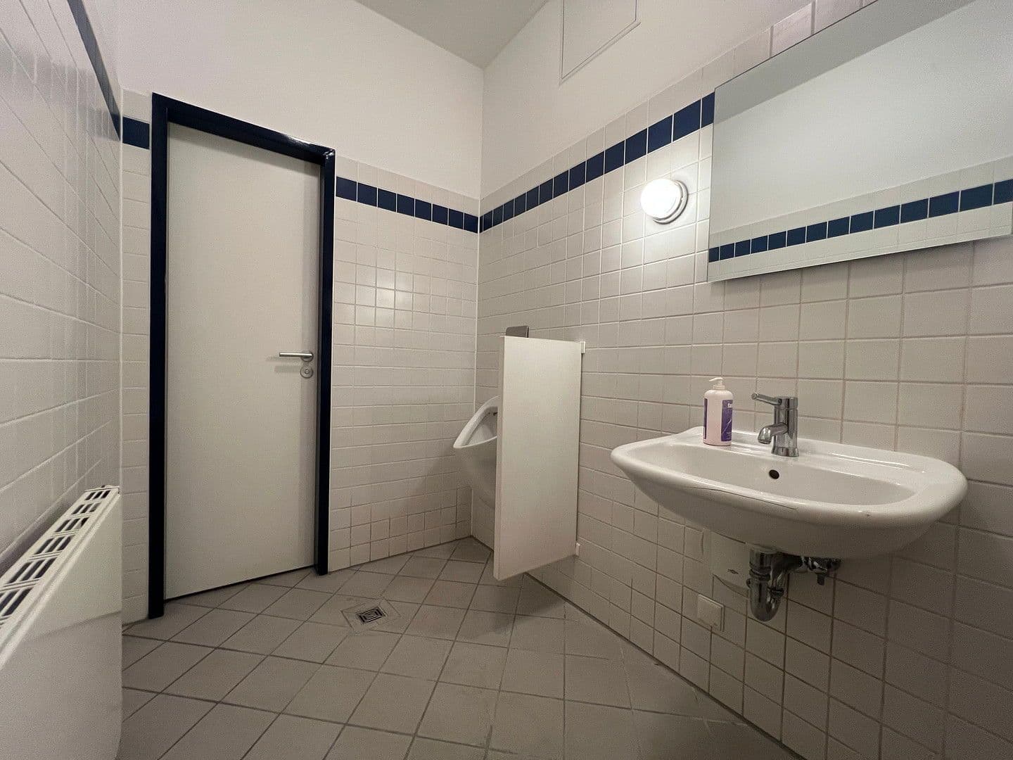 Prenájom kancelárie 37 m², Rövertannen 13, Güstrow, Meklenbursko-Predpomoransko Prenájom kancelárie 37 m², Rövertannen 13, Güstrow, Meklenbursko-Predpomoransko